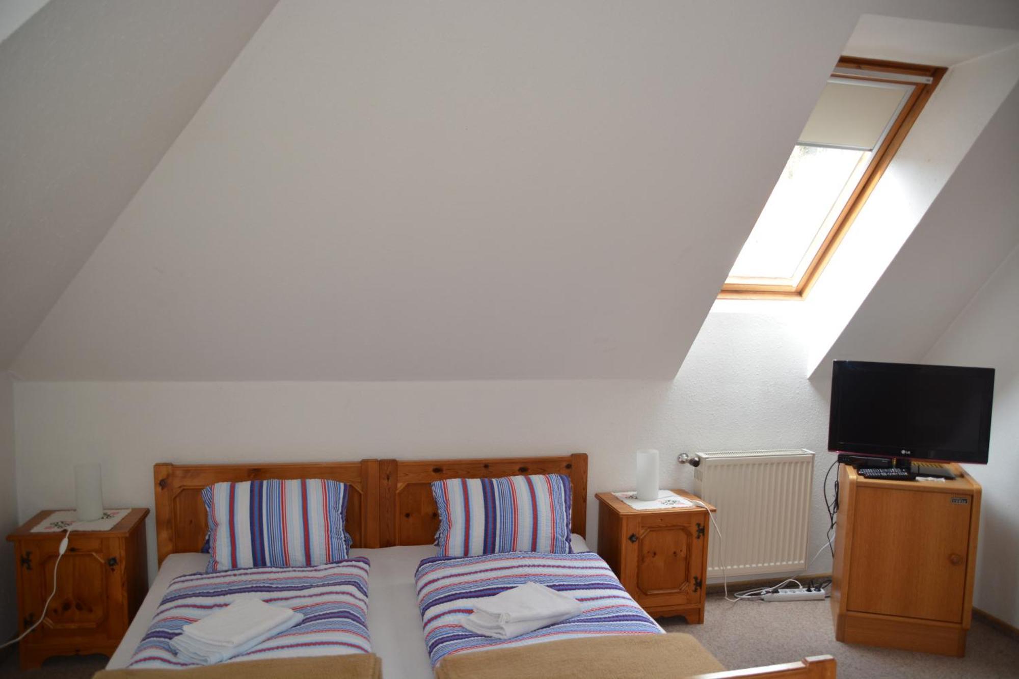Kronenwirt Gurk Extérieur photo