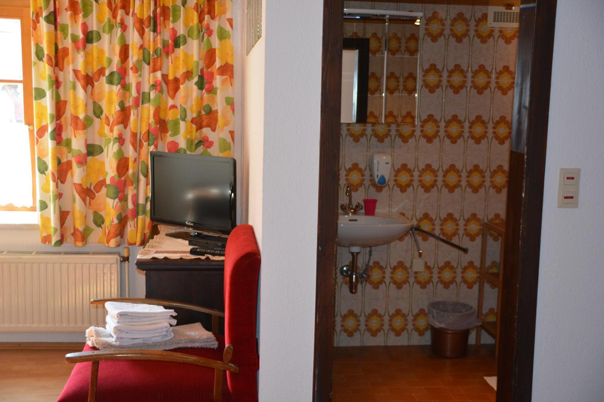 Kronenwirt Gurk Extérieur photo