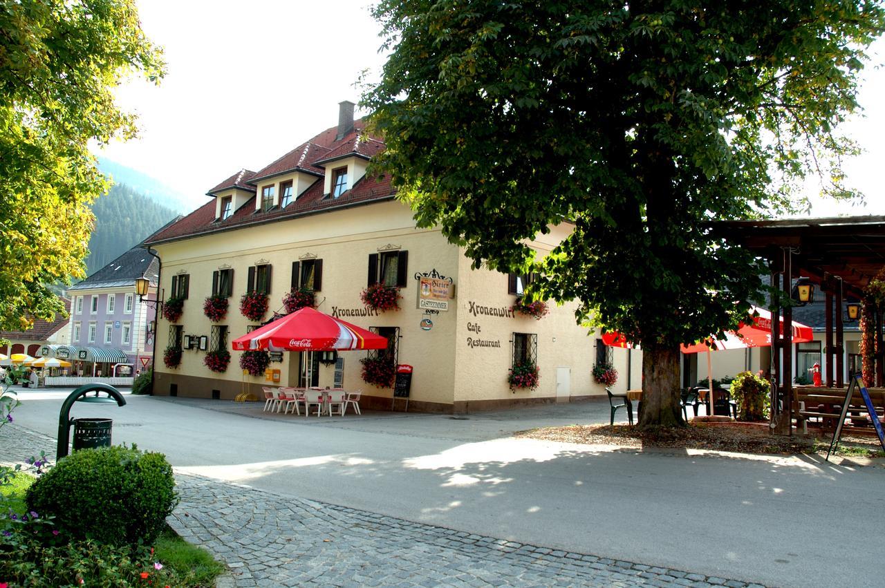 Kronenwirt Gurk Extérieur photo
